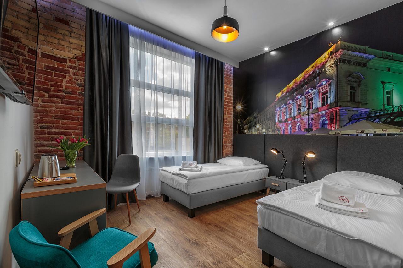 Aparts Biznes Lodz  Luaran gambar